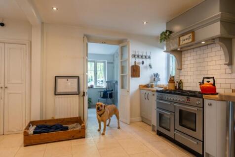 Yewdene-Cottage-16_7424-3395-225d-da35-91c1-c6ca-9