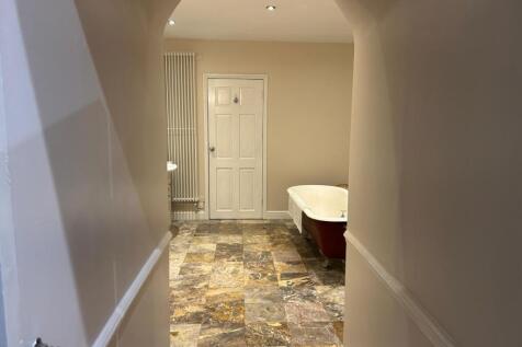 PHOTO-2025-11-01-13-09-48-3