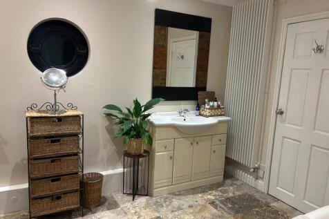 PHOTO-2025-11-01-13-09-49-1