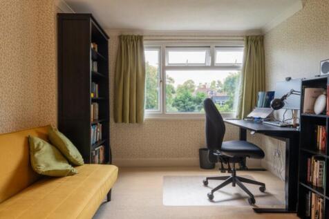 Fields-Park-Road-36_5fd4-0ac1-aecc-2781-8910-1ce0-