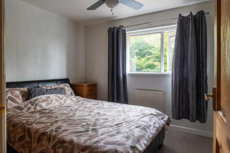 Lodden Close-25
