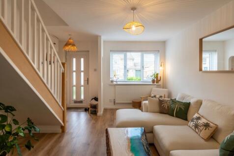 Marigold Close-14