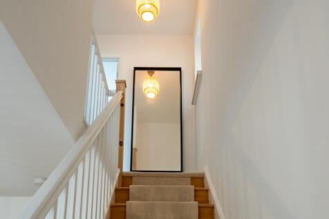Marigold Close-13
