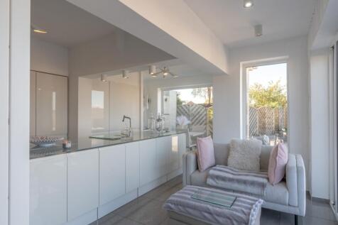 Pillmawr Road-19