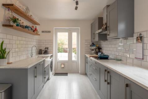 Edney View-8
