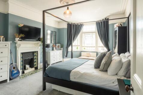 St Julians Avenue-26