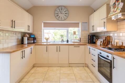 St Julians Avenue-22