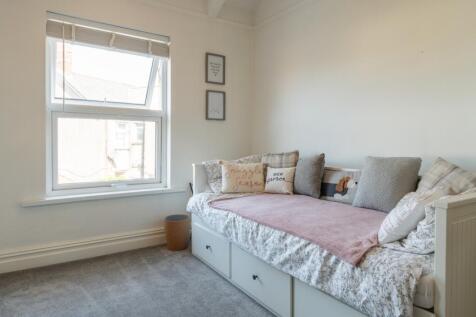 St Julians Avenue-34