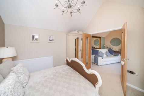 GROUND FLOOR BEDROOM 5