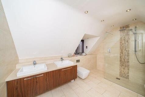 BEDROOM 1 EN-SUITE