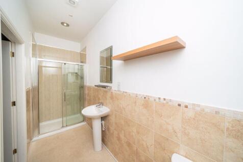 BEDROOM 3 EN-SUITE