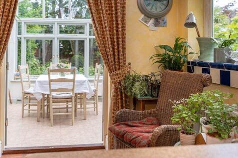 KITCHEN OPENS TO CONSERVATORY