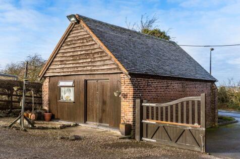 COACH HOUSE/GARAGE