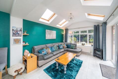 Garden/Family Room