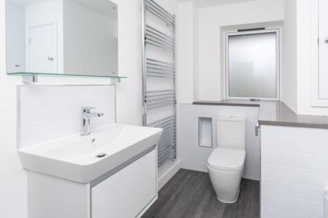 HOUSE BATHROOM
