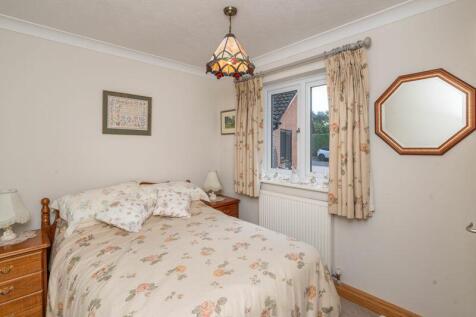 BEDROOM 3