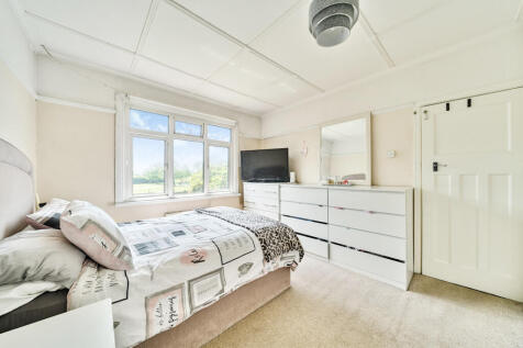1305010-4-684ad7a...
