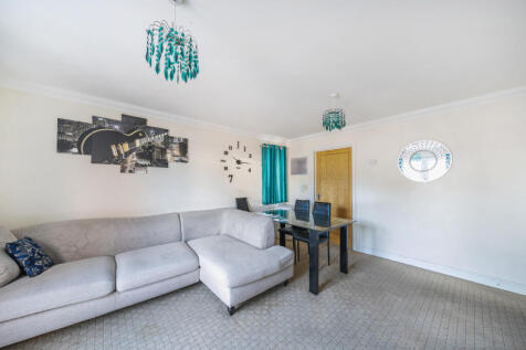 1372218-3-68fb443...