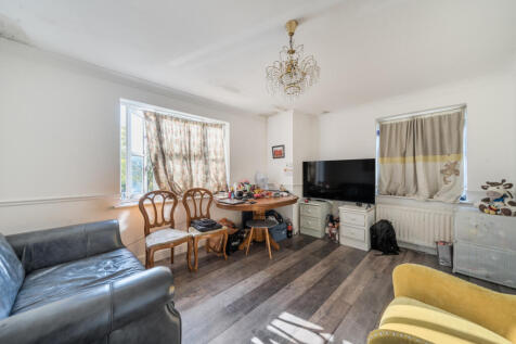 1358460-12-68dc2a...