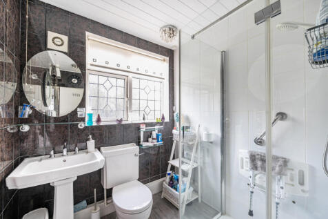 1374646-18-690a23...