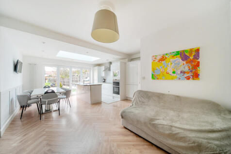 1376305-24-690b62...