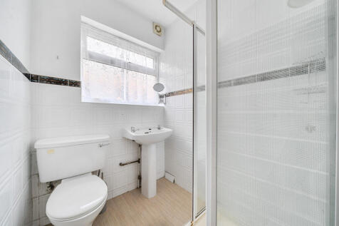 1375748-1-690b28d...