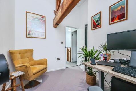 Property Image 15