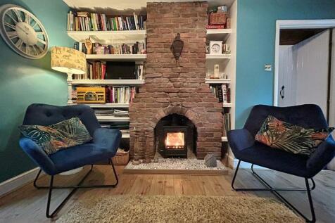 Fireplace Snug