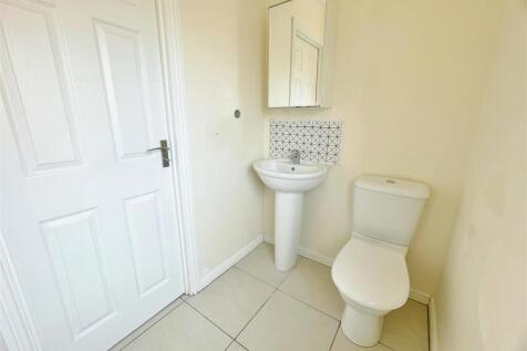 Bedroom One Ensuite