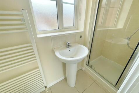 Bedroom Two Ensuite