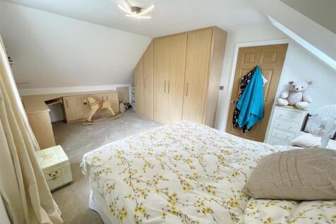 Bedroom Seven