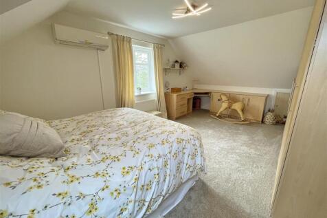 Bedroom Seven