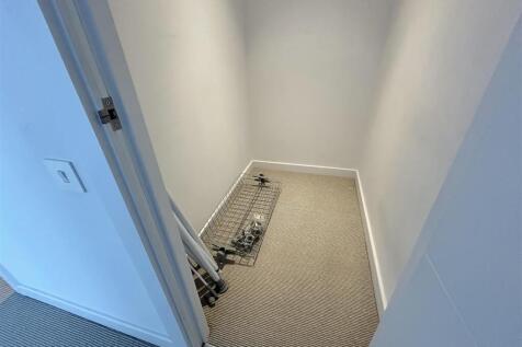 Walk In Wardrobe