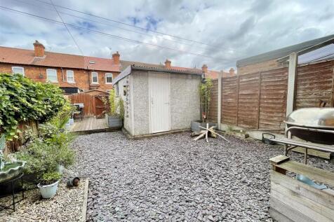 Rear Garden &amp; Garage