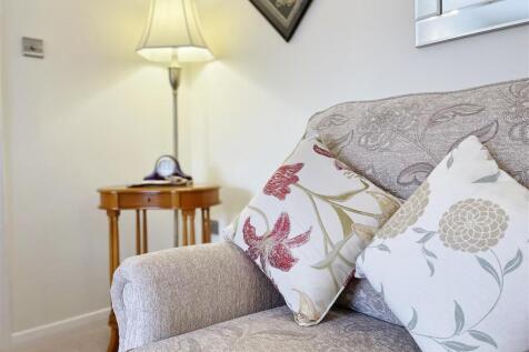 Lounge Feature
