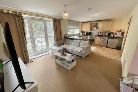 Kitchen Lounge
