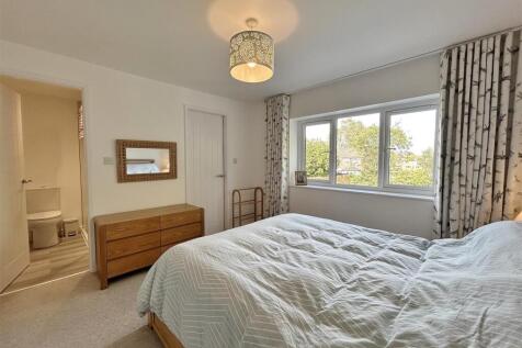 Master Bedroomhttps://login.vebraalto.com/#