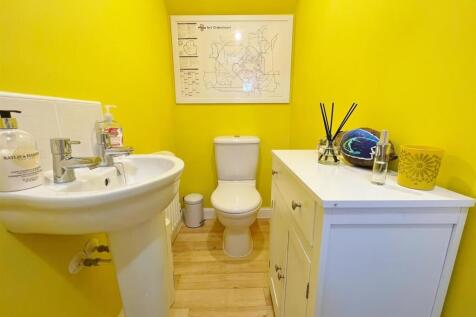 Downstaors WC