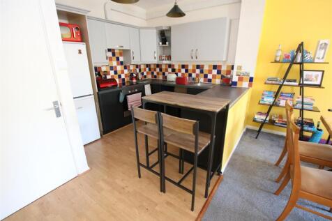 Kitchen 1.JPG