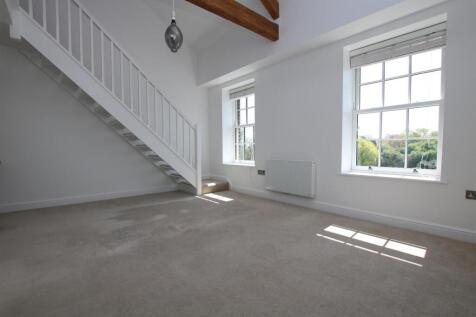 Living Room.JPG