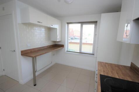 Kitchen 5.jpg