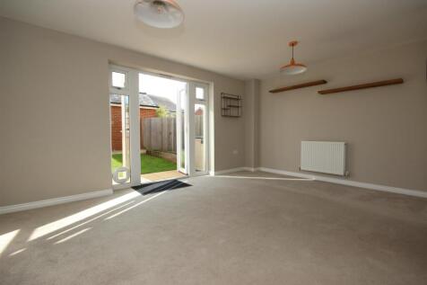 Family Room 2.jpg