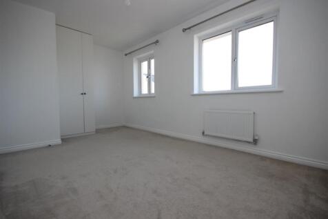 Bedroom 2.JPG