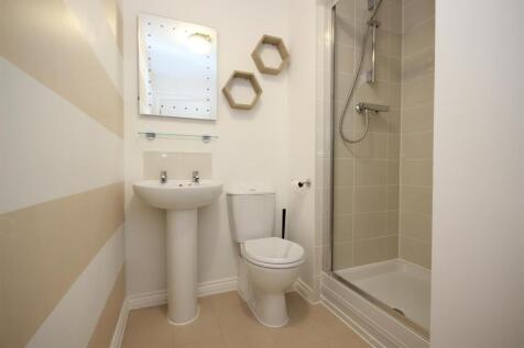 Shower Room.JPG