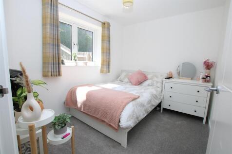 Bedroom 3.JPG