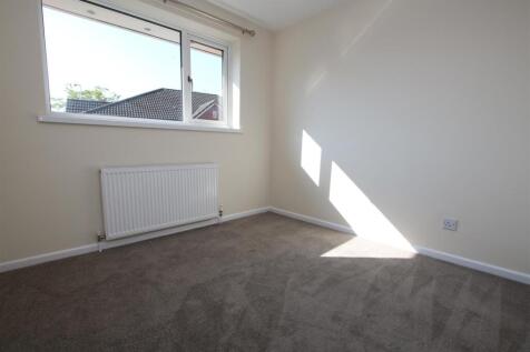 Bedroom 2.2.JPG
