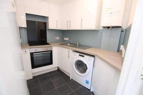 Kitchen.JPG