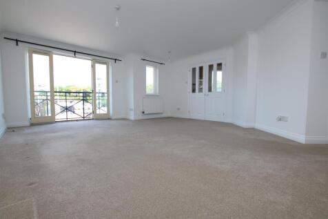 Living Room 4.JPG