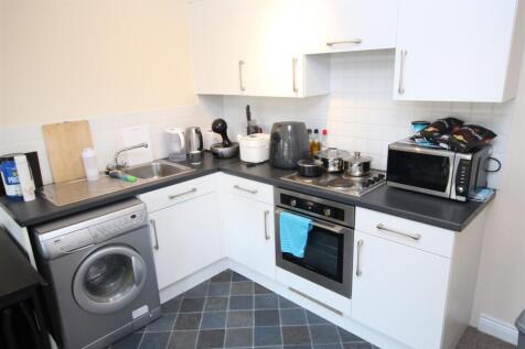 Kitchen.JPG