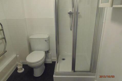 Shower room .JPG